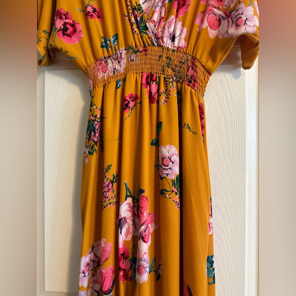 Pink Lily Floral Maxi - Picture 5 of 9